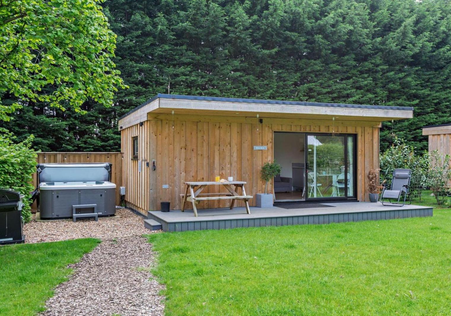 City To Country Retreat Luxury Lodges With Hot Tub, Bbq, Fire Pit Toppesfield Exteriér fotografie